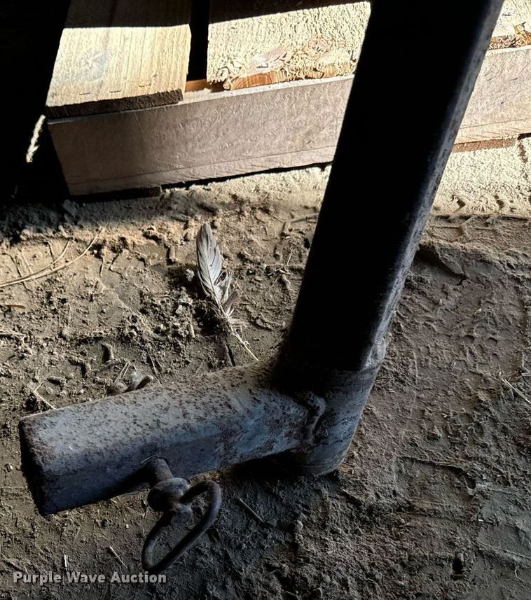 image for item EG6710 Reese winch lift