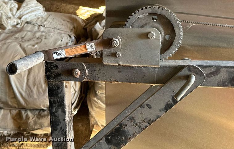 image for item EG6710 Reese winch lift