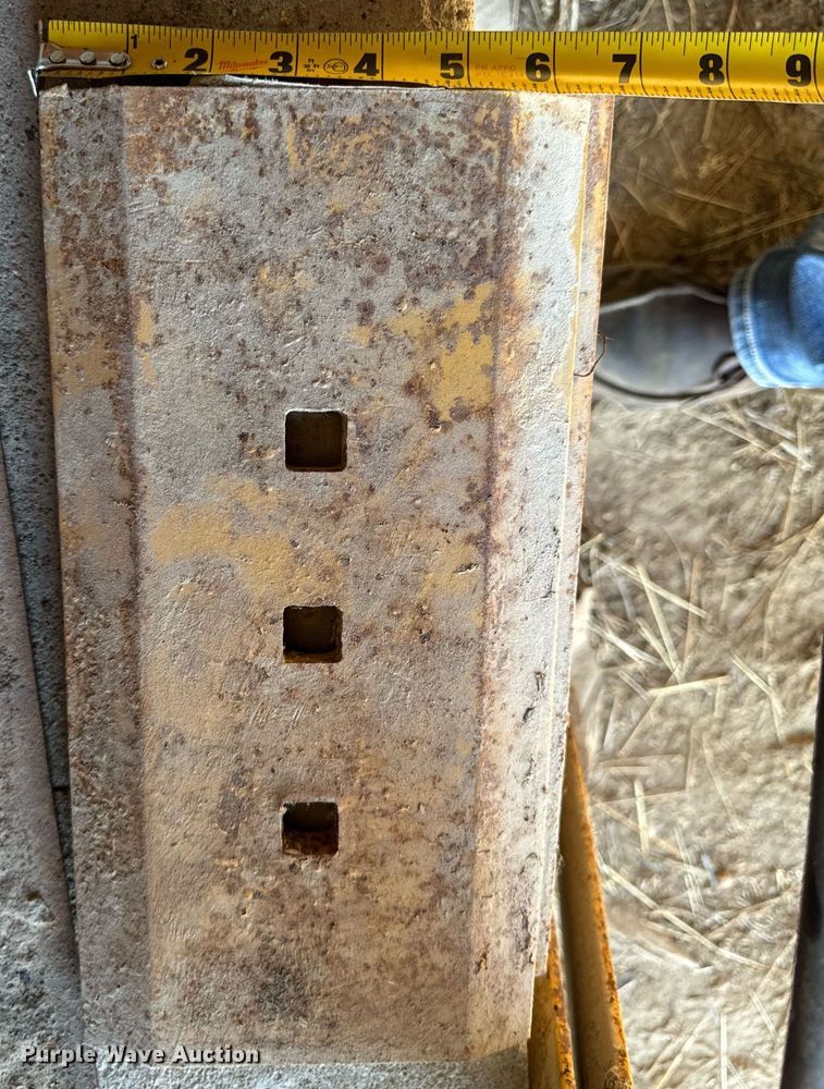 image for item EG6711 Cutting edge