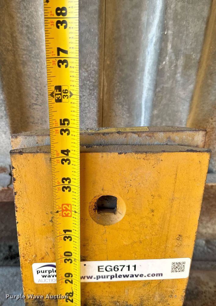 image for item EG6711 Cutting edge