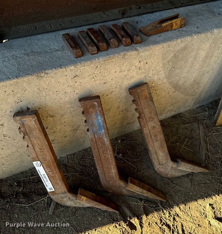 image for item EG6712 Ripper shanks