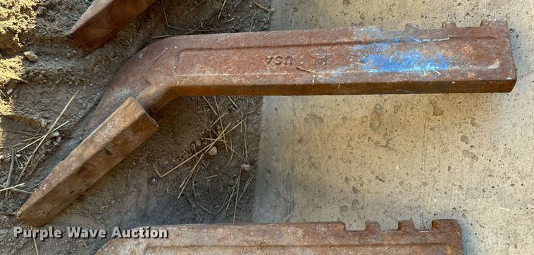 image for item EG6712 Ripper shanks