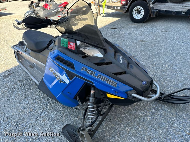 image for item EG6744 2014 Polaris Indy 600 snowmobile