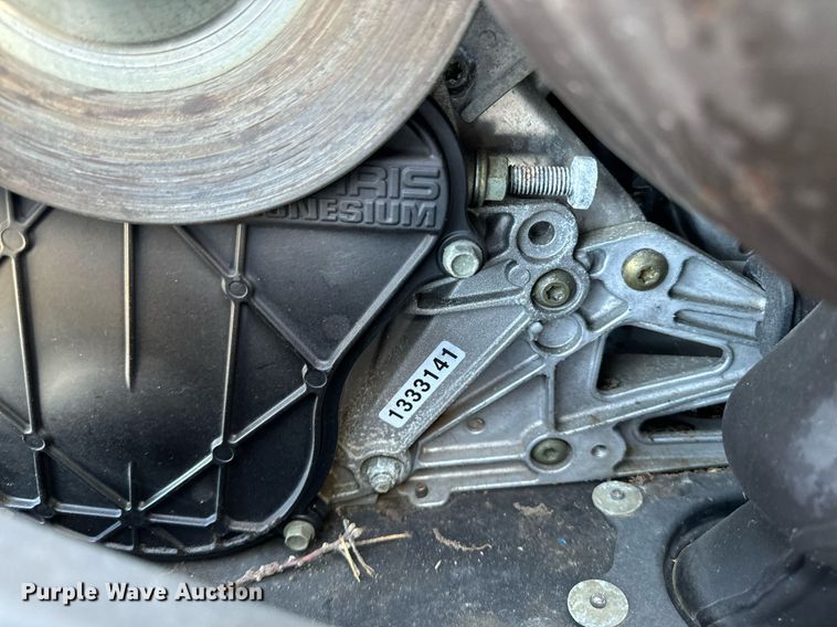 image for item EG6744 2014 Polaris Indy 600 snowmobile