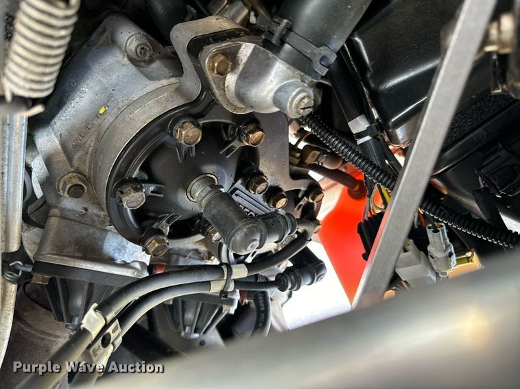 image for item EG6744 2014 Polaris Indy 600 snowmobile