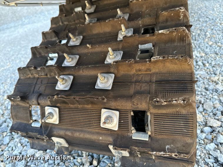 image for item EG6744 2014 Polaris Indy 600 snowmobile