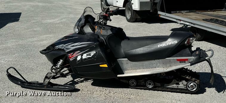 image for item EG6745 2007 Polaris 600 HOCFI snowmobile