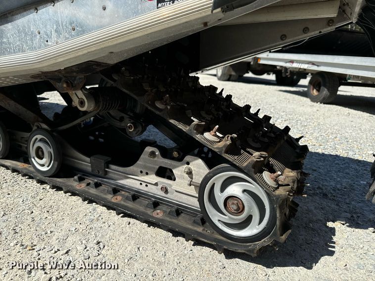 image for item EG6745 2007 Polaris 600 HOCFI snowmobile