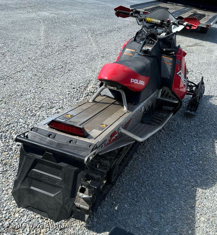 image for item EG6746 2014 Polaris Assault 800 snowmobile