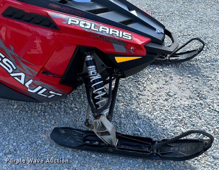 image for item EG6746 2014 Polaris Assault 800 snowmobile