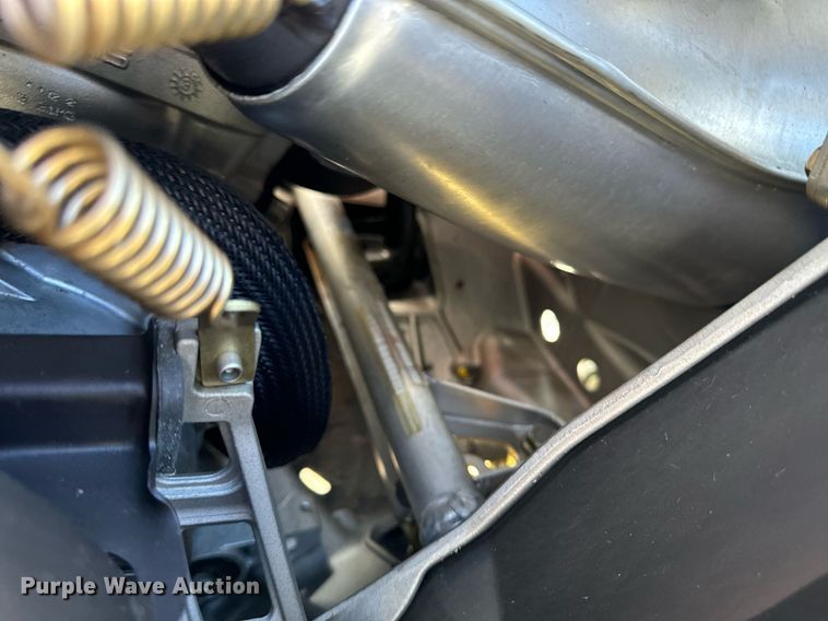 image for item EG6746 2014 Polaris Assault 800 snowmobile