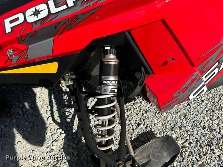 image for item EG6746 2014 Polaris Assault 800 snowmobile