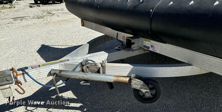 image for item EG6748 2014 Triton  XT snowmobile trailer
