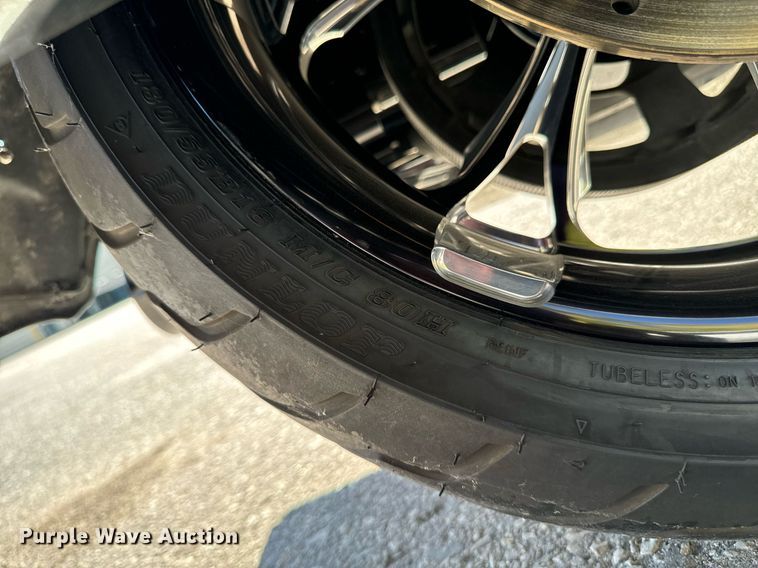 image for item EG6749 2010 Harley-Davidson FLHX DOM motorcycle