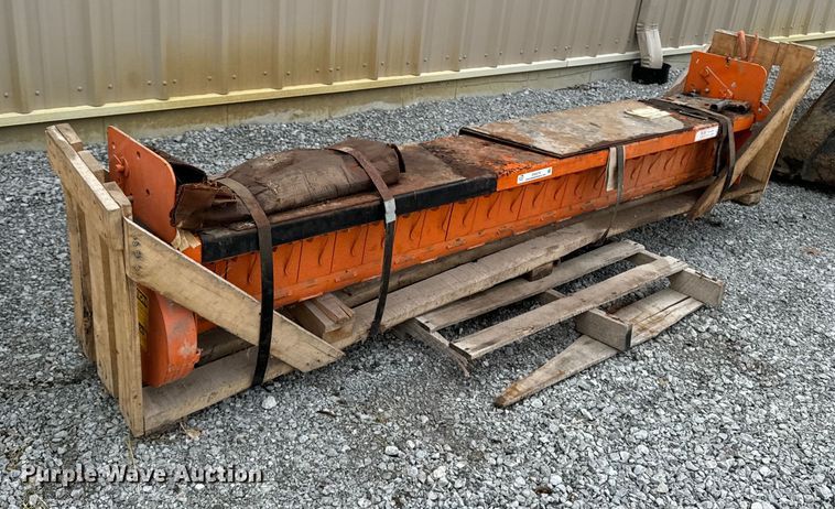 image for item EH4379 Gledhill Road Machinery Company 707 spreader