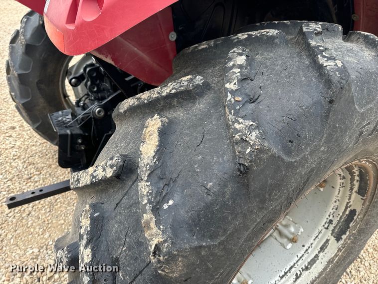 image for item EH7022 2016 Case Farmall 110C  MFWD tractor