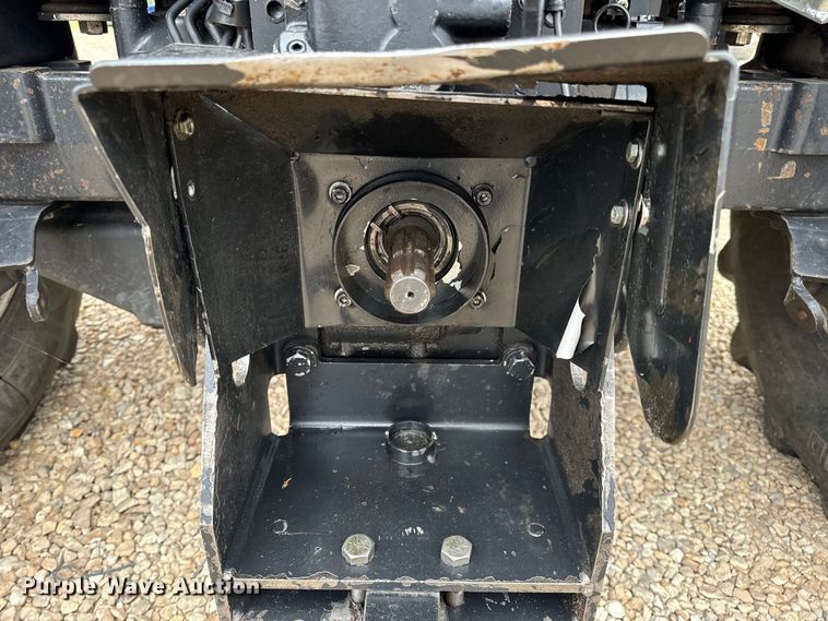 image for item EH7022 2016 Case Farmall 110C  MFWD tractor