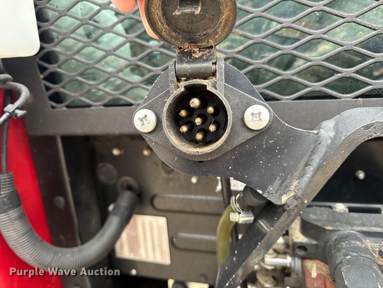 image for item EH7022 2016 Case Farmall 110C  MFWD tractor