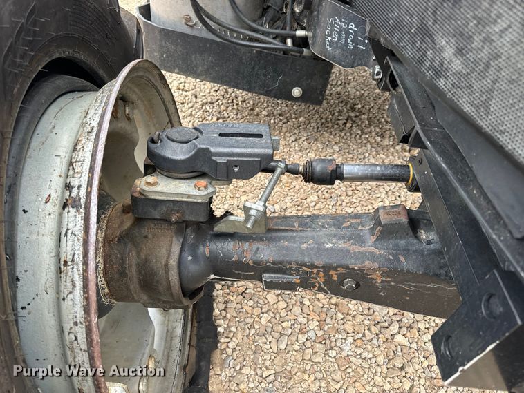 image for item EH7022 2016 Case Farmall 110C  MFWD tractor