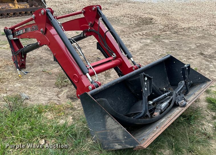 image for item EH7022 2016 Case Farmall 110C  MFWD tractor