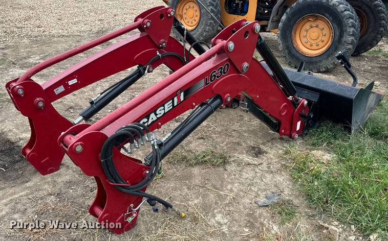 image for item EH7022 2016 Case Farmall 110C  MFWD tractor