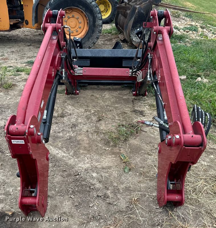 image for item EH7022 2016 Case Farmall 110C  MFWD tractor