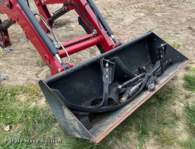 image for item EH7022 2016 Case Farmall 110C  MFWD tractor