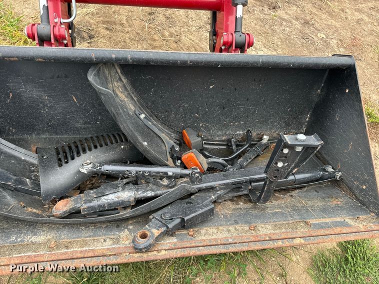 image for item EH7022 2016 Case Farmall 110C  MFWD tractor