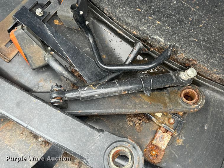 image for item EH7022 2016 Case Farmall 110C  MFWD tractor