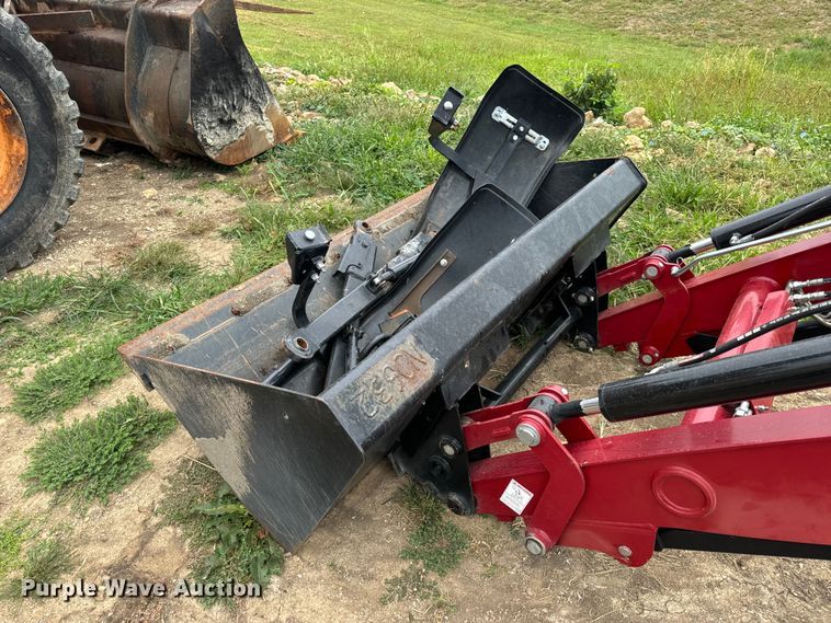 image for item EH7022 2016 Case Farmall 110C  MFWD tractor