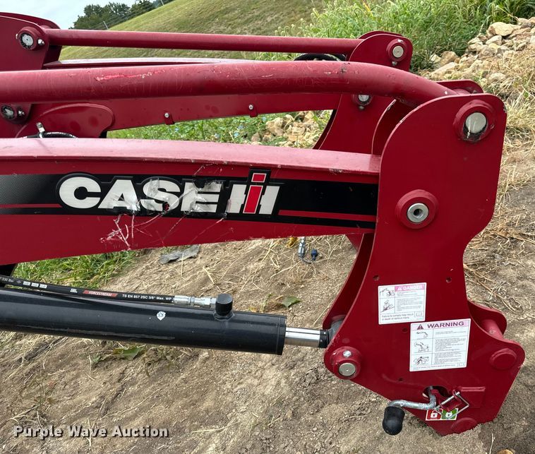 image for item EH7022 2016 Case Farmall 110C  MFWD tractor