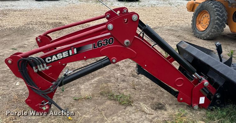 image for item EH7022 2016 Case Farmall 110C  MFWD tractor