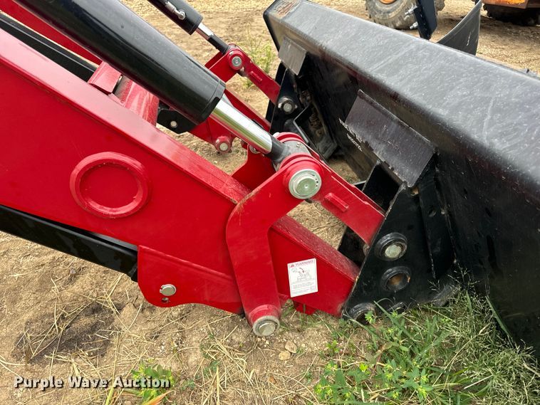 image for item EH7022 2016 Case Farmall 110C  MFWD tractor