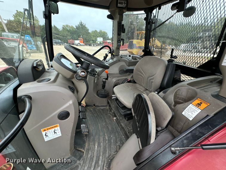 image for item EH7022 2016 Case Farmall 110C  MFWD tractor