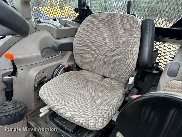 image for item EH7022 2016 Case Farmall 110C  MFWD tractor