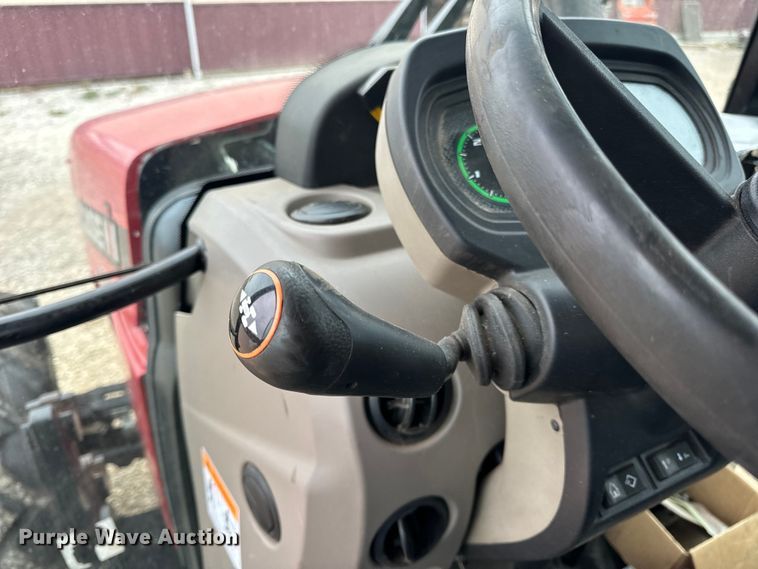 image for item EH7022 2016 Case Farmall 110C  MFWD tractor