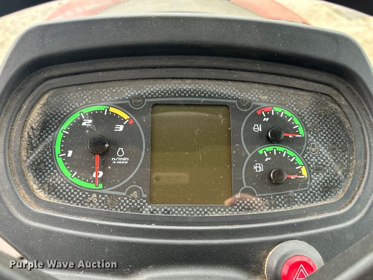 image for item EH7022 2016 Case Farmall 110C  MFWD tractor