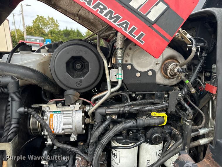 image for item EH7022 2016 Case Farmall 110C  MFWD tractor