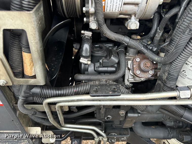 image for item EH7022 2016 Case Farmall 110C  MFWD tractor