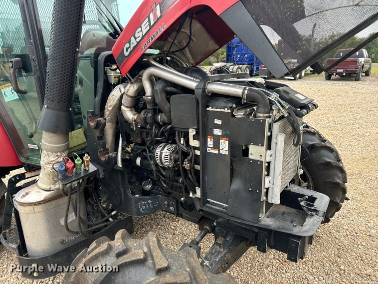 image for item EH7022 2016 Case Farmall 110C  MFWD tractor