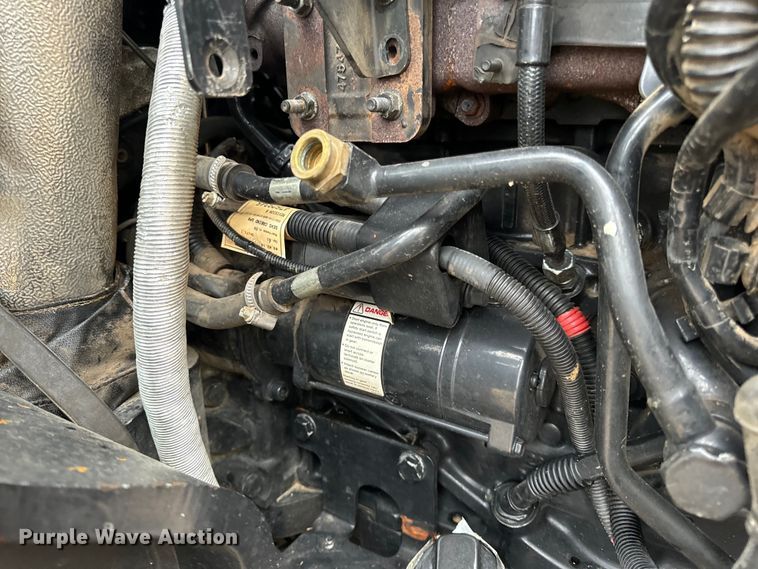 image for item EH7022 2016 Case Farmall 110C  MFWD tractor