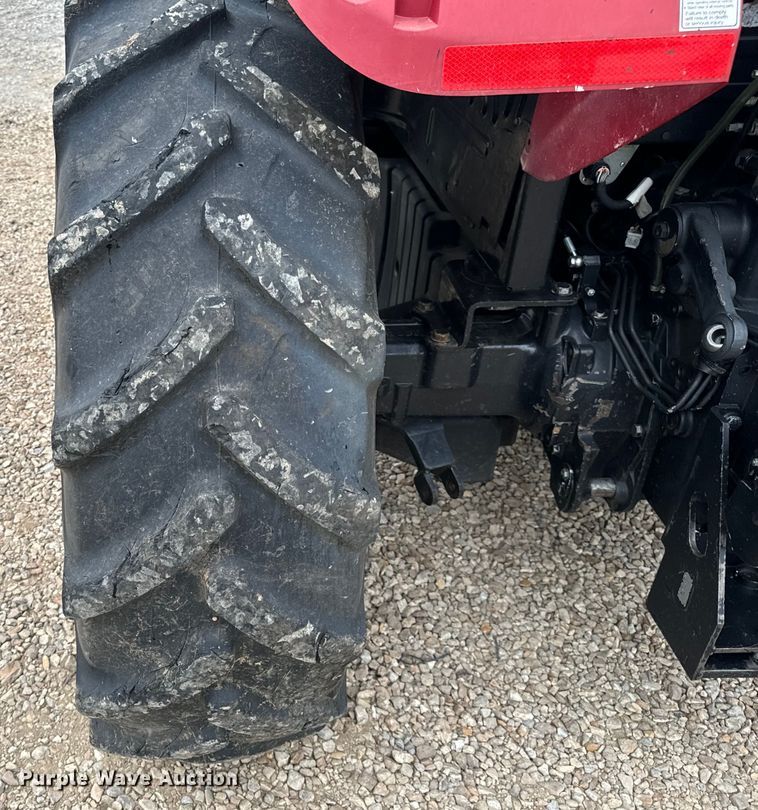 image for item EH7022 2016 Case Farmall 110C  MFWD tractor