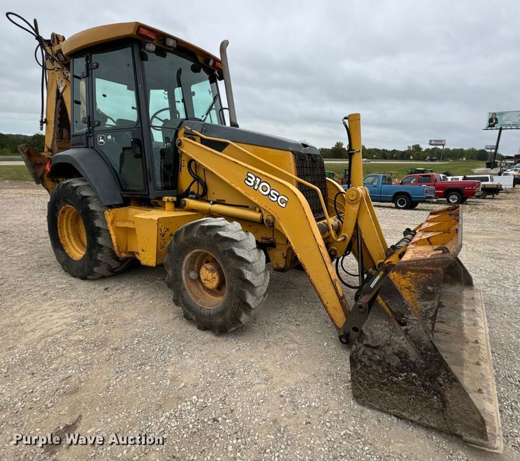 image for item EH7023 2005 John Deere 310SG backhoe
