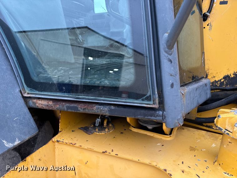 image for item EH7023 2005 John Deere 310SG backhoe