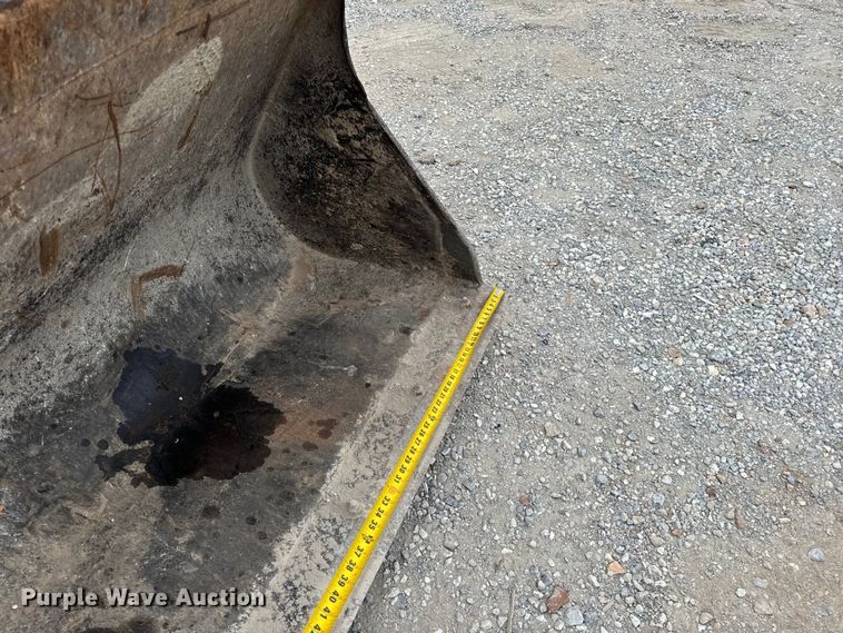 image for item EH7023 2005 John Deere 310SG backhoe