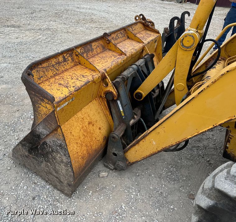 image for item EH7023 2005 John Deere 310SG backhoe