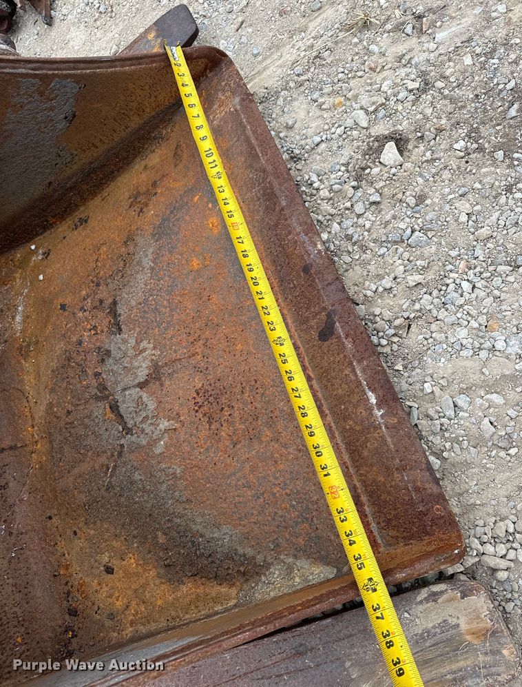 image for item EH7023 2005 John Deere 310SG backhoe