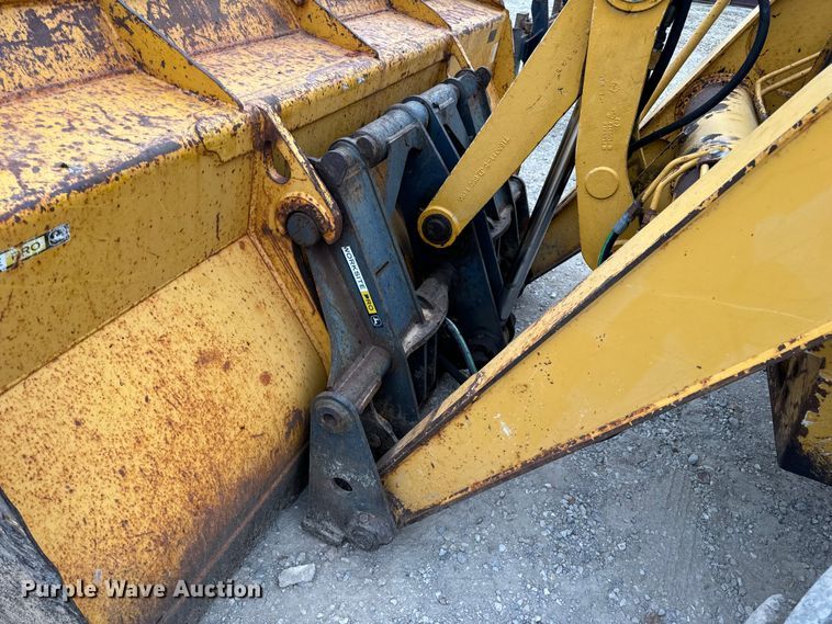 image for item EH7023 2005 John Deere 310SG backhoe