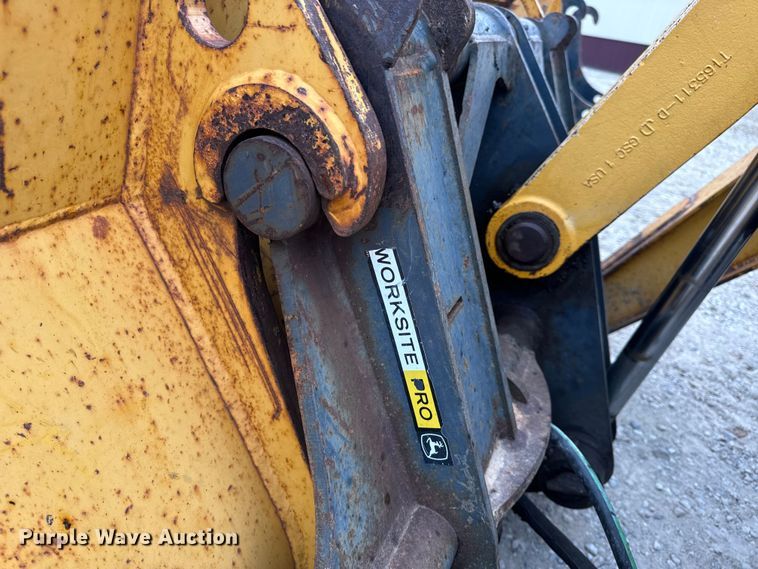 image for item EH7023 2005 John Deere 310SG backhoe