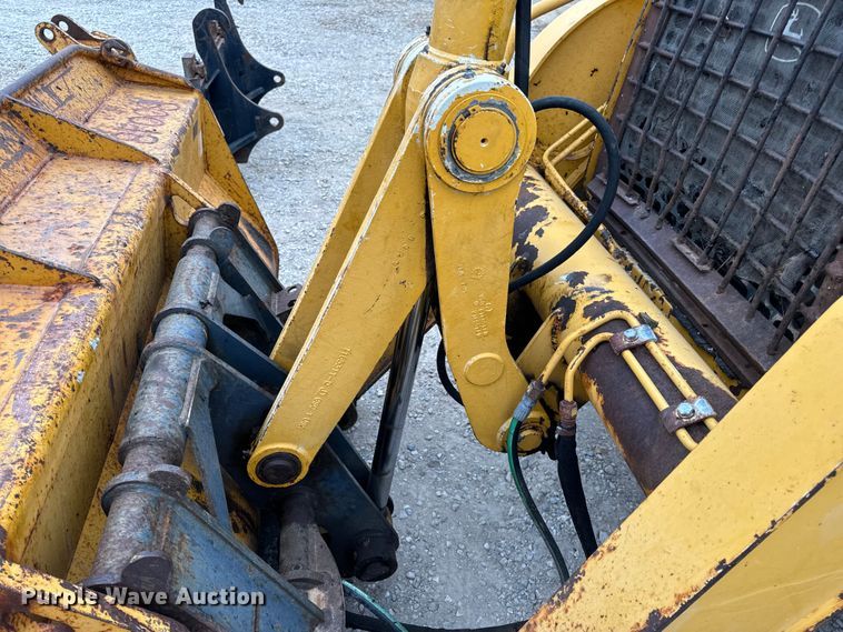 image for item EH7023 2005 John Deere 310SG backhoe